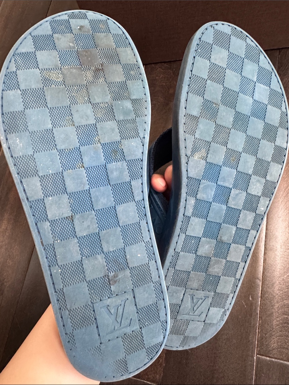 Louis Vuitton Men’s Damier Blue Flip Flops Sandals Size 41 - Picture 6 of 8